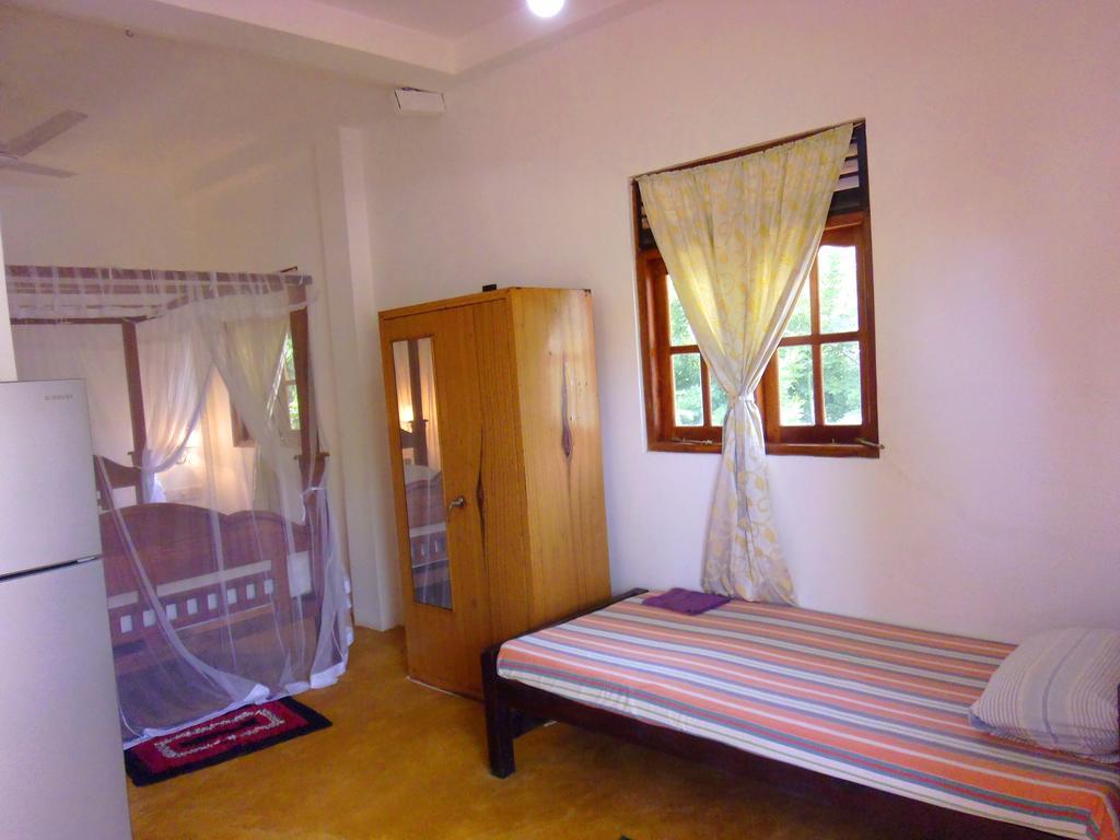 Hopson Resort And Apartment Unawatuna Exterior photo