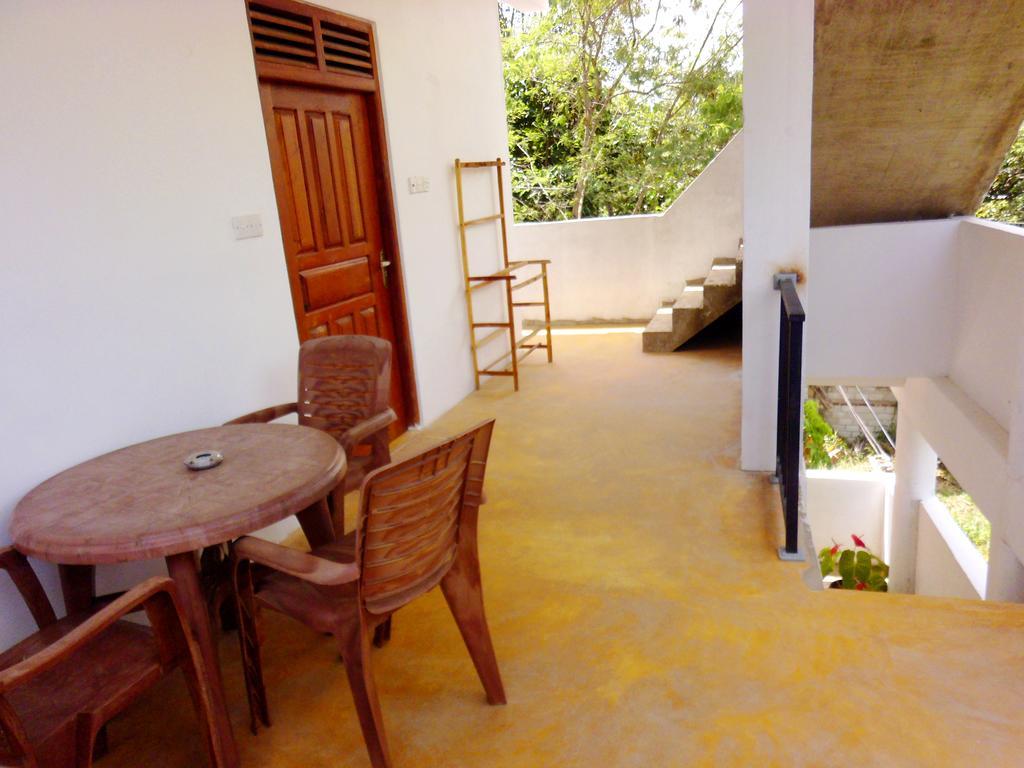 Hopson Resort And Apartment Unawatuna Exterior photo
