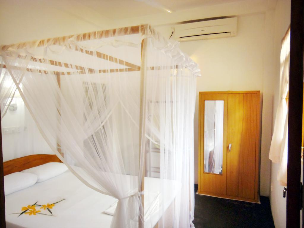 Hopson Resort And Apartment Unawatuna Exterior photo